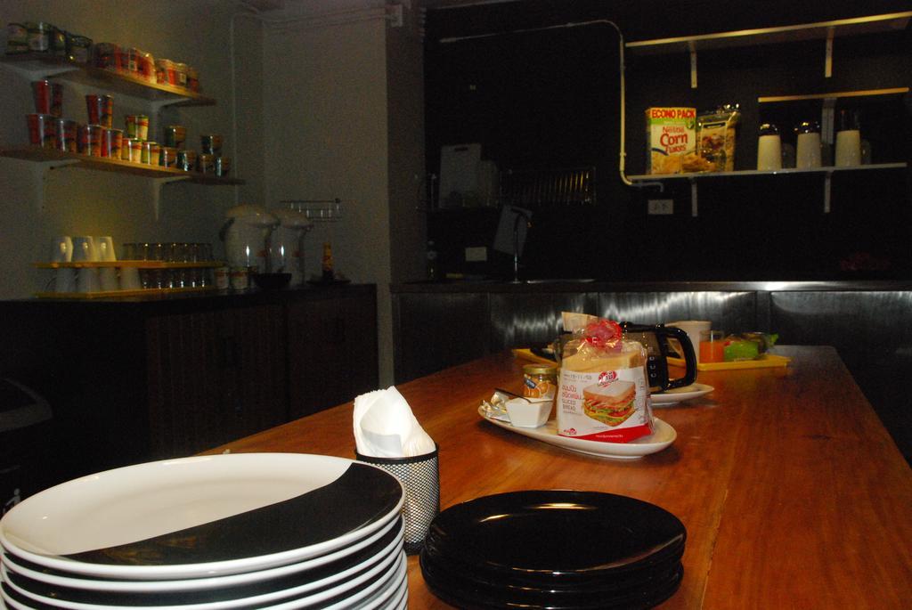 Oyes Hostel Krabi town Esterno foto