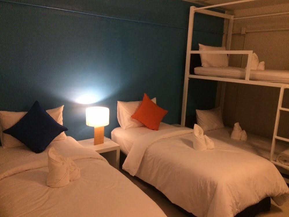 Oyes Hostel Krabi town Esterno foto