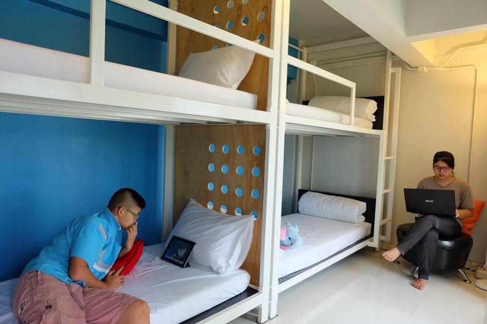 Oyes Hostel Krabi town Esterno foto