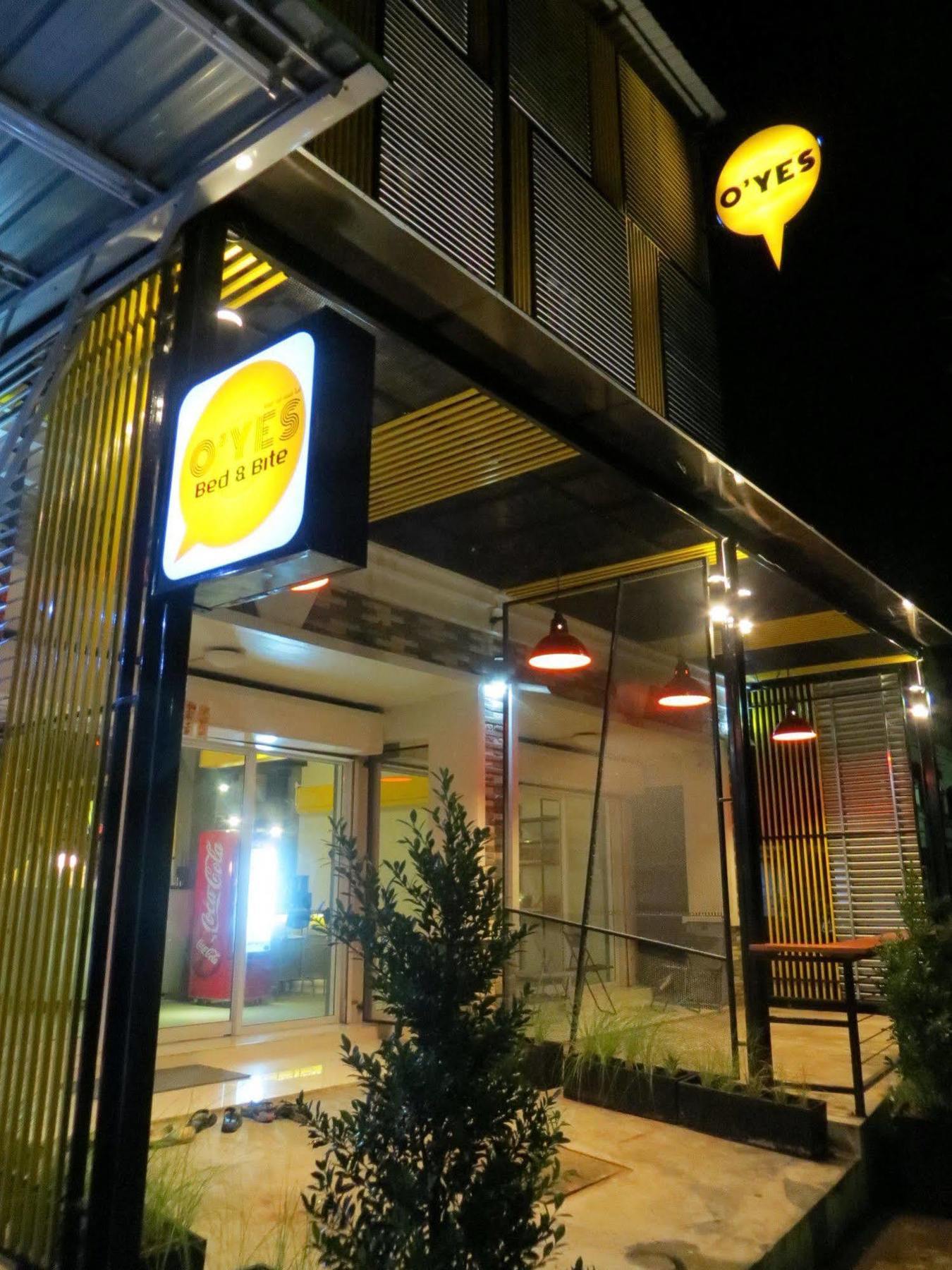 Oyes Hostel Krabi town Esterno foto