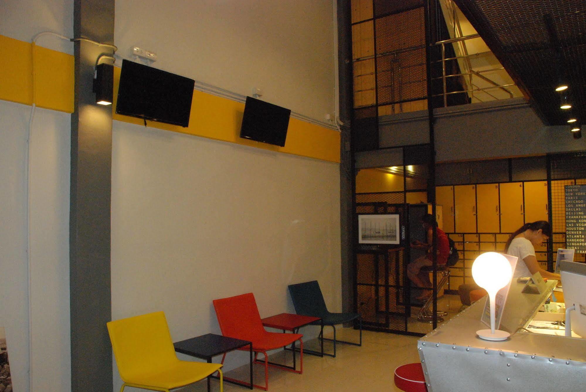 Oyes Hostel Krabi town Esterno foto