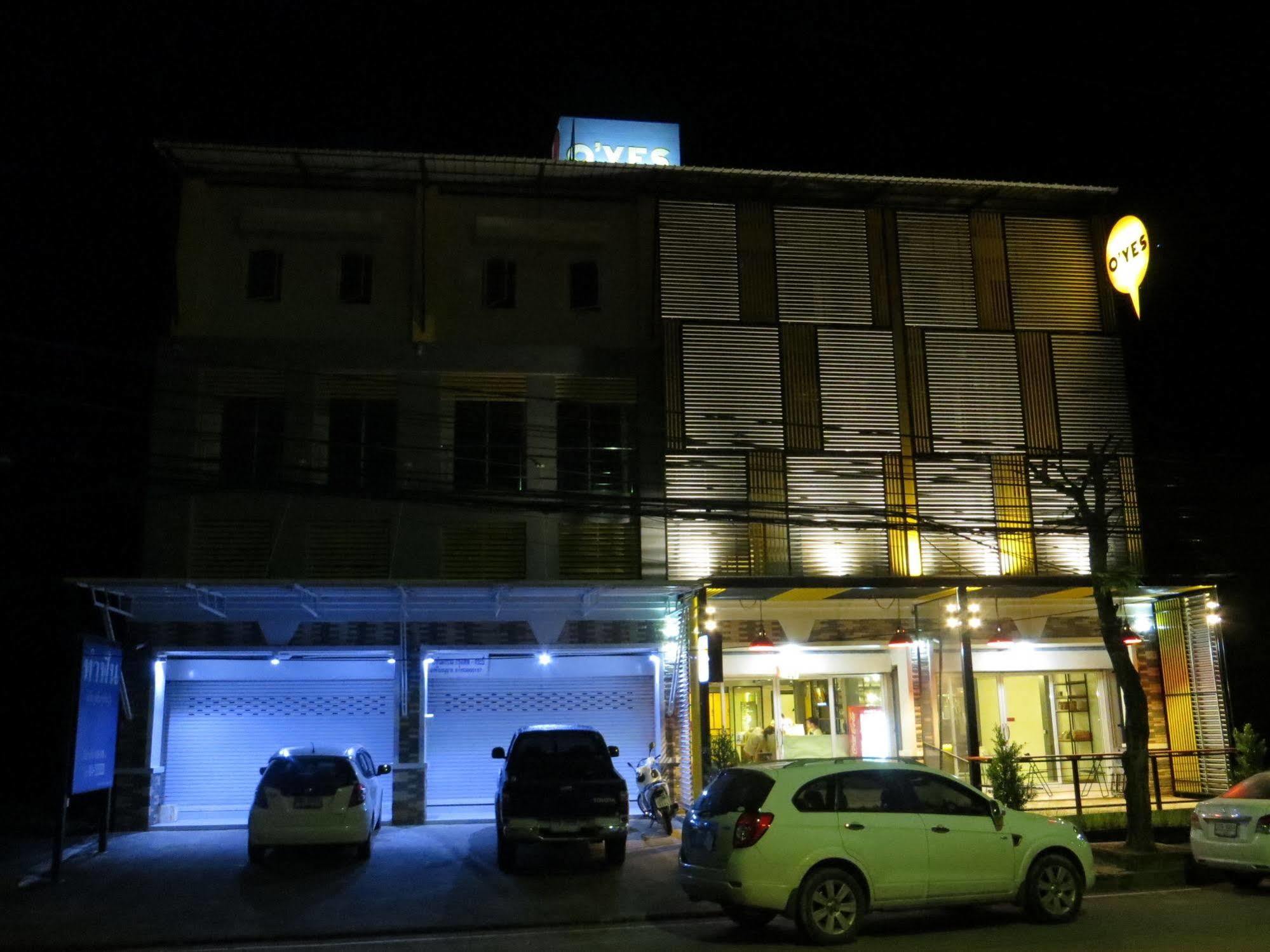 Oyes Hostel Krabi town Esterno foto